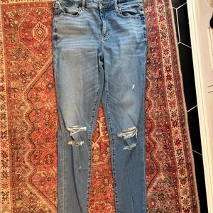 American eagle Classic Blue Distressed Women Jeans